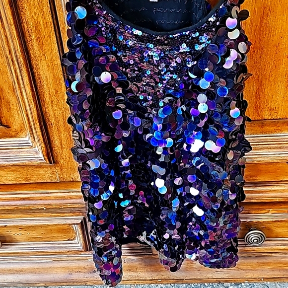 Sequined mini Dress - Picture 1 of 4